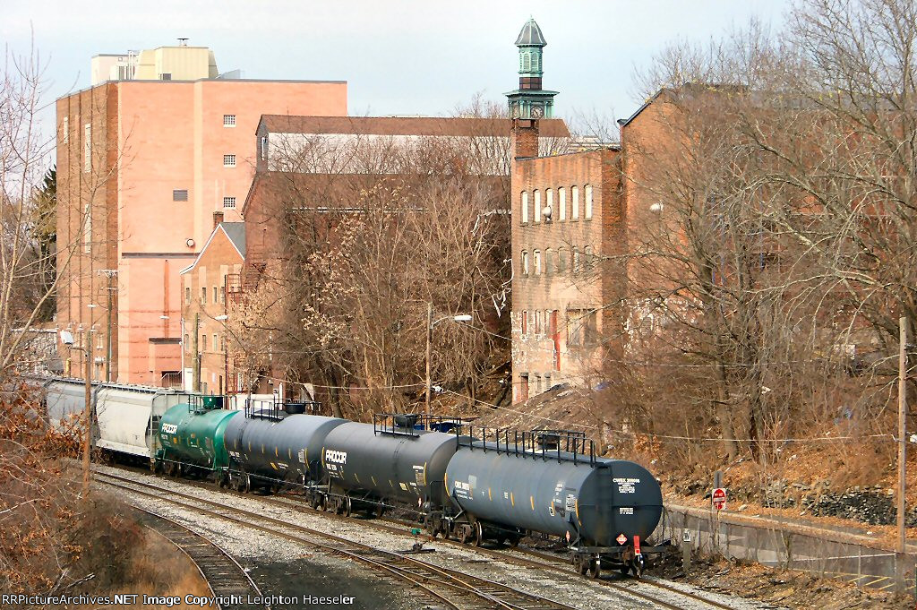 CWBX 300056 carrying the rear marker