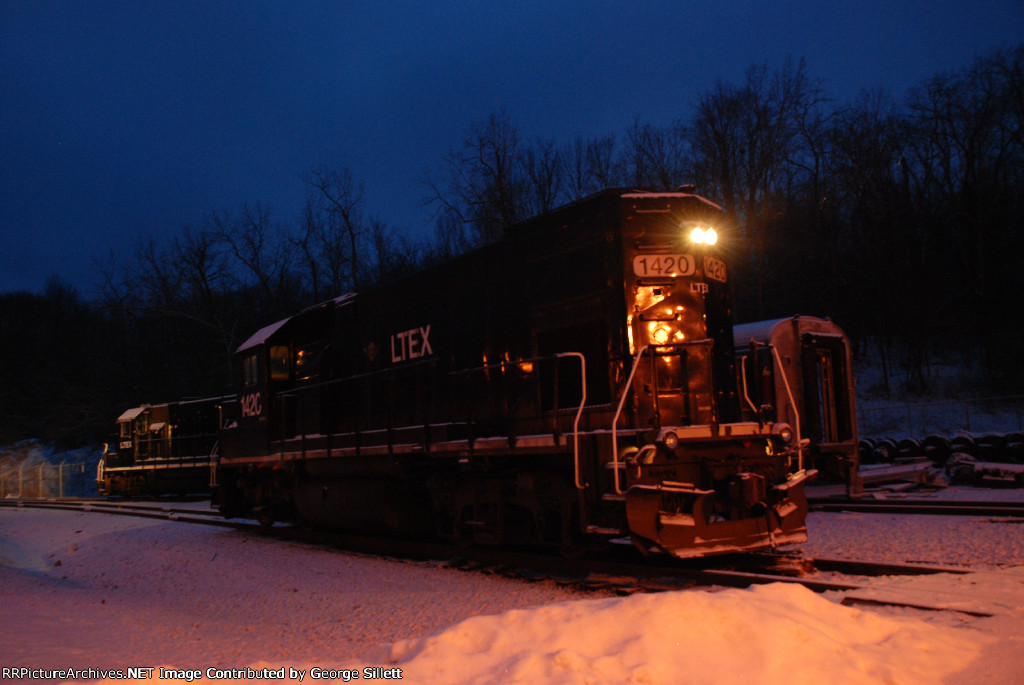 Its 7am and 1420 idles away in the cold.