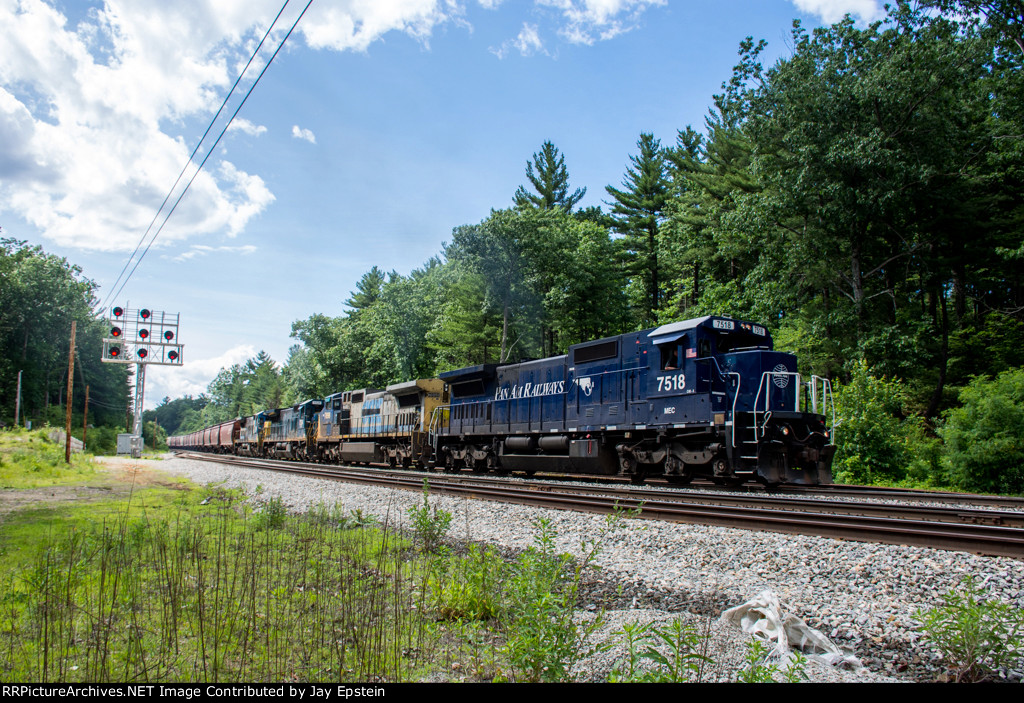 4 Used GE's lug the grain train east at CPF-334.