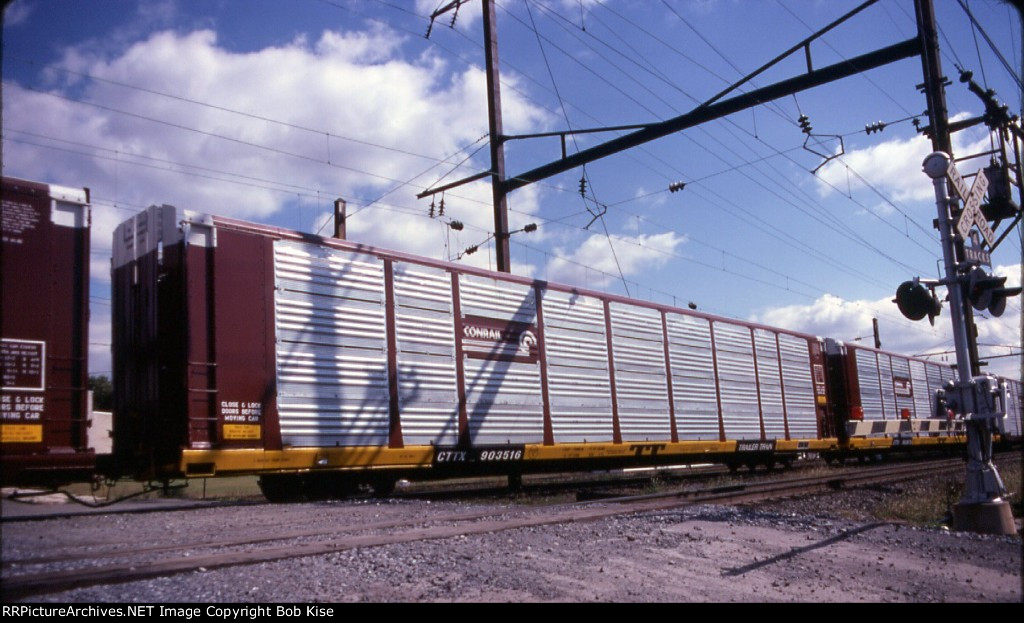 Conrail car carrier 903516