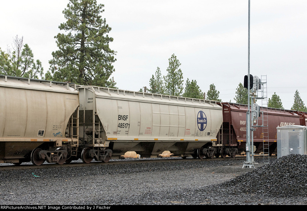 BNSF 485171