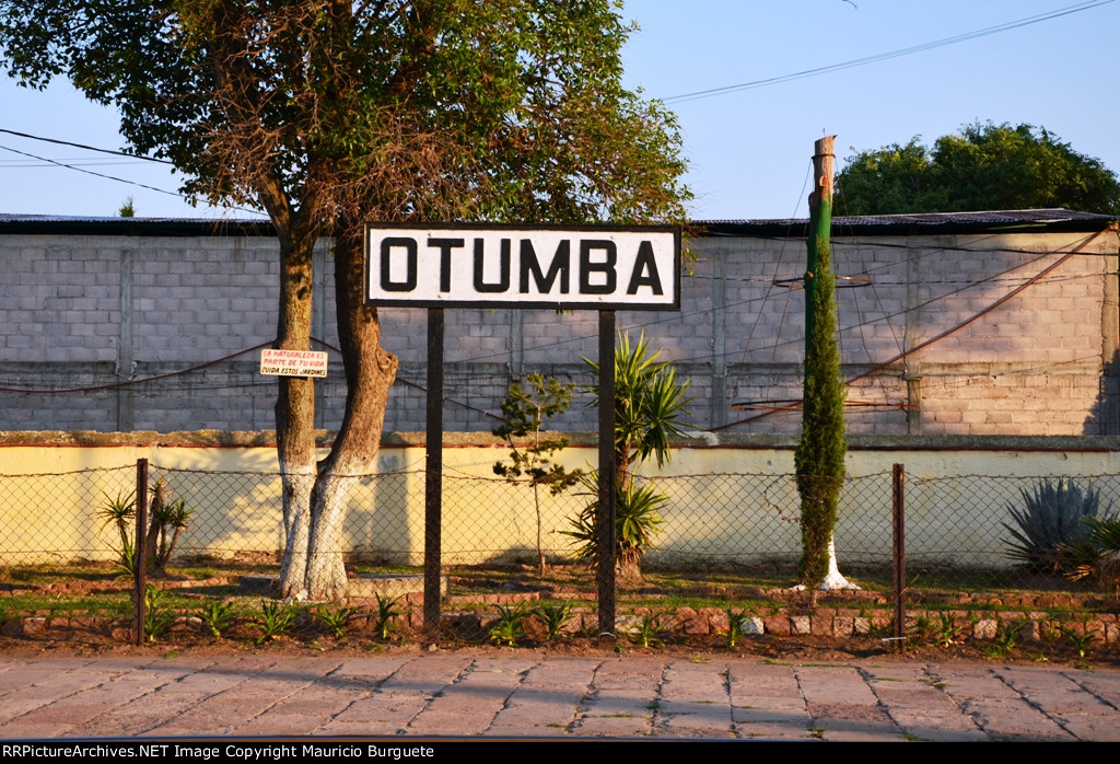 Former Passenger Station Otumba
