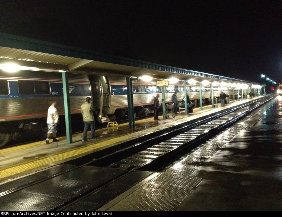 Amtrak Train # 92 at JAX-looking north