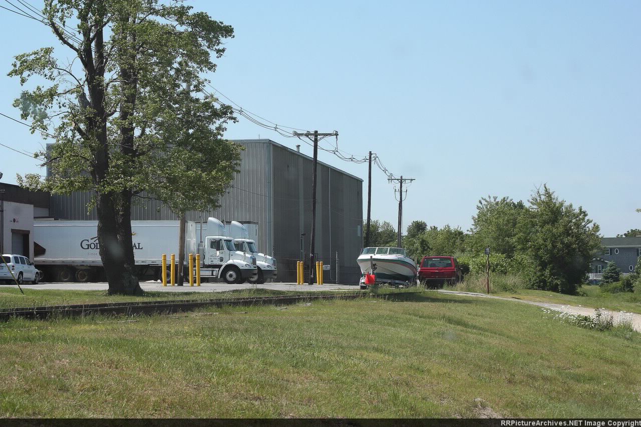 Gold Medal Flour & Tracks