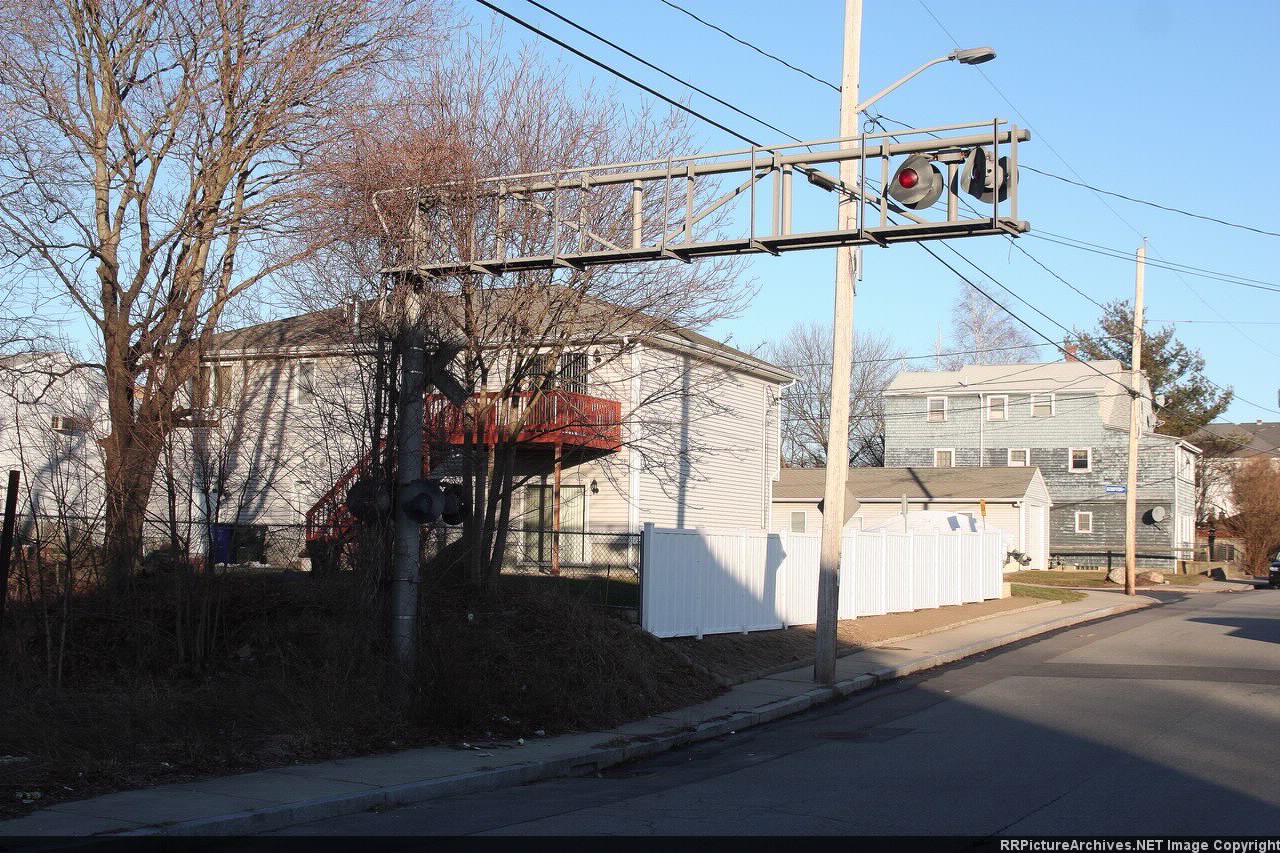 Old Crossing Light Cantilever