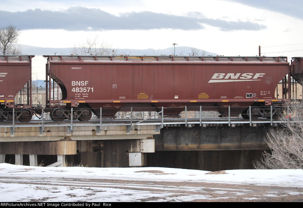BNSF 483571