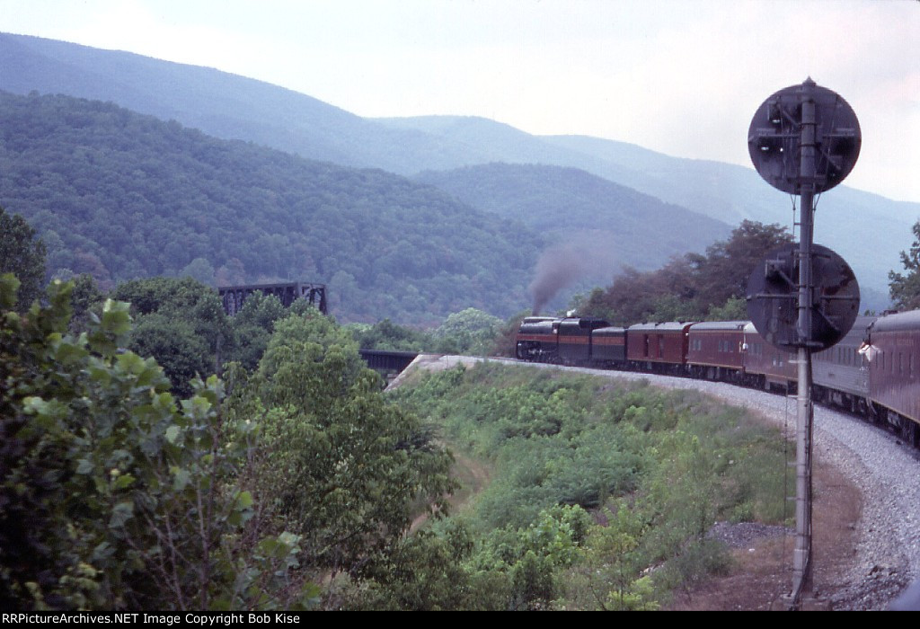 NW 611 curving off the NW tm the Tirginian side