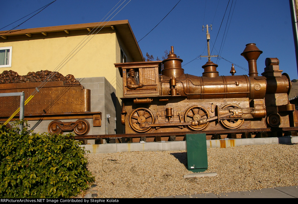 NILES CANYON WALL STEAM ENGINE