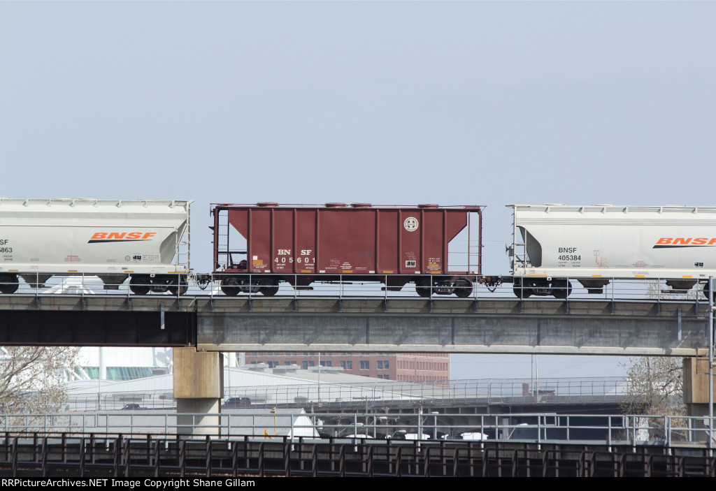 BNSF 405601
