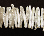 Pearly White Biwa Stick Center-Drilled 25-30mm