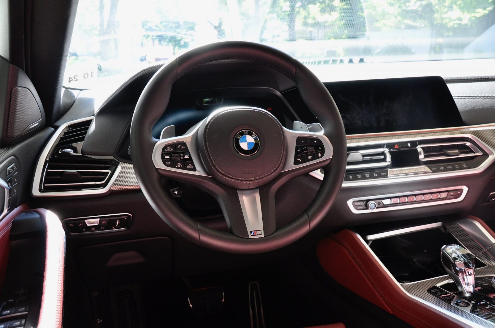 BMW X6 M50i Review