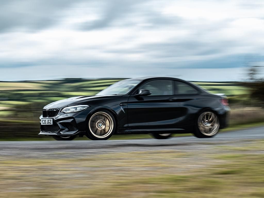 BMW M2 CS 