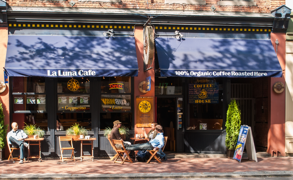 La Luna Cafe on Water Street in Gastown, Vancouver_173028923