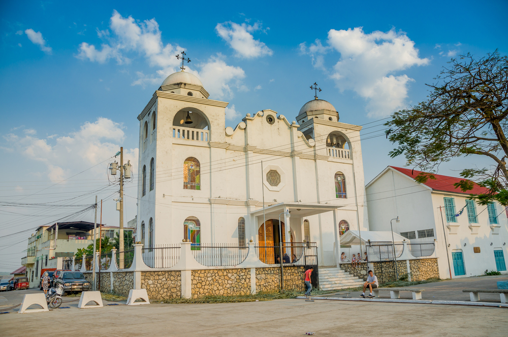 church isla de flores guatemala island central america_297475457