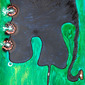 elephant whit blu eyes  