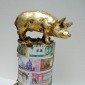 Golden Pig - Monument to Sir Fred