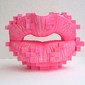 kiss the pixels
