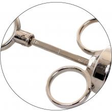 Close Up of Handle