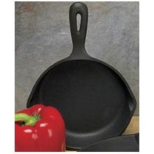 Universal Skillets 7.88 Inch Seasoned Cast Iron Skillet - PS182