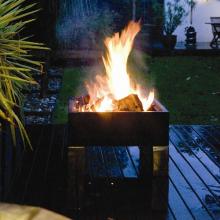 Fire Sense Fire Pits 26-Inch Square HotSpot Square Fire Pit