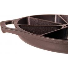 Lodge Cast Iron Wedge Pan