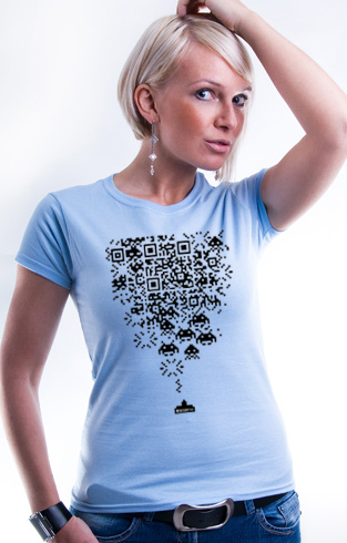 Invader-sky-girl