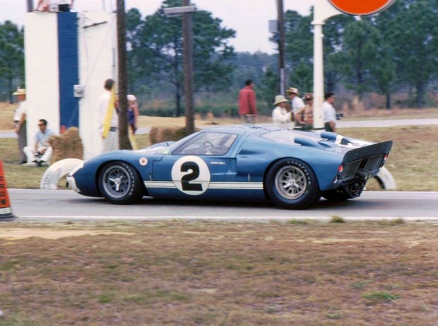 The Dan Gurney - Jerry Grant Ford GT40 Mk. II going into the Hairpin Turn. They led most of the race only to retire with five minutes left. (Bill Stowe photo)