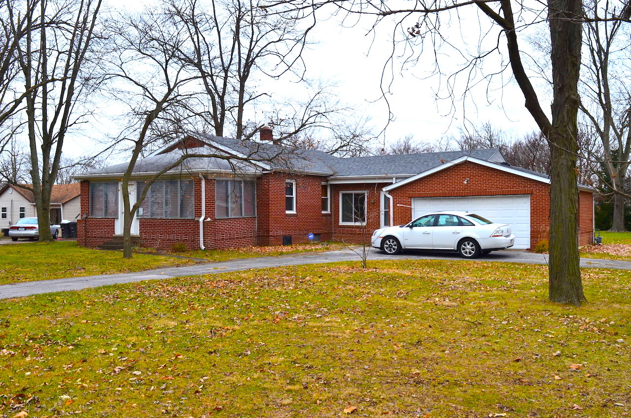 3 bedroom home with basement in the Waynedale area Scheerer McCulloch