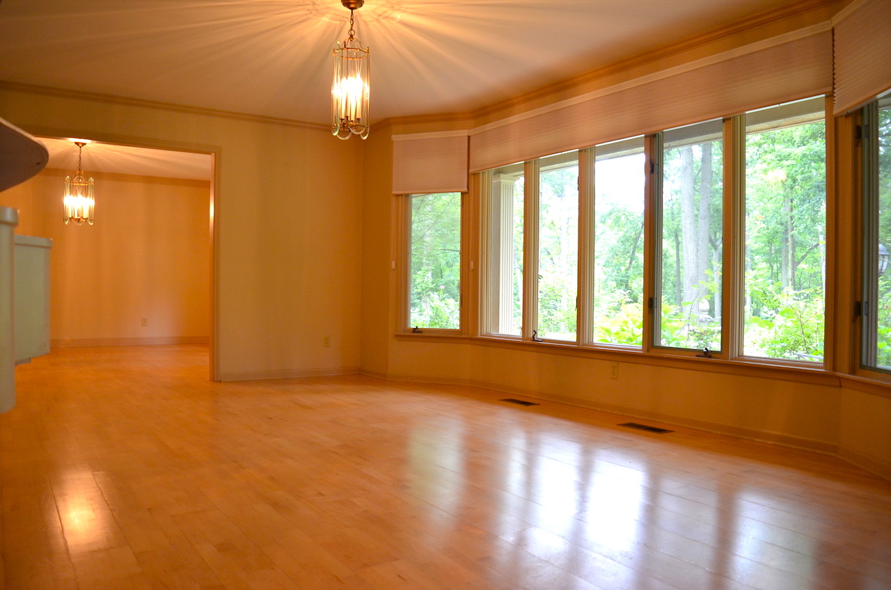 5 bedroom home on full basement in the Covington Dells Scheerer