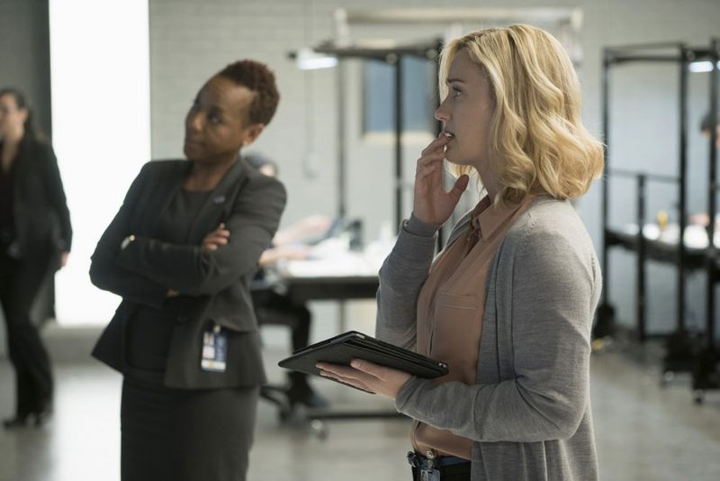 BLINDSPOT Season 1 Episode 8 Photos Persecute Envoys SEAT42F