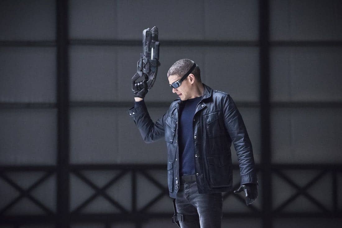 DC's Legends of Tomorrow -- "Last Refuge"-- Image LGN112b_0259b.jpg -- Pictured: Wentworth Miller as Leonard Snart/Captain Cold -- Photo: Dean Buscher/The CW -- é 2016 The CW Network, LLC. All Rights Reserved.