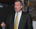 De Blasio Surprises Green with Narrow Win