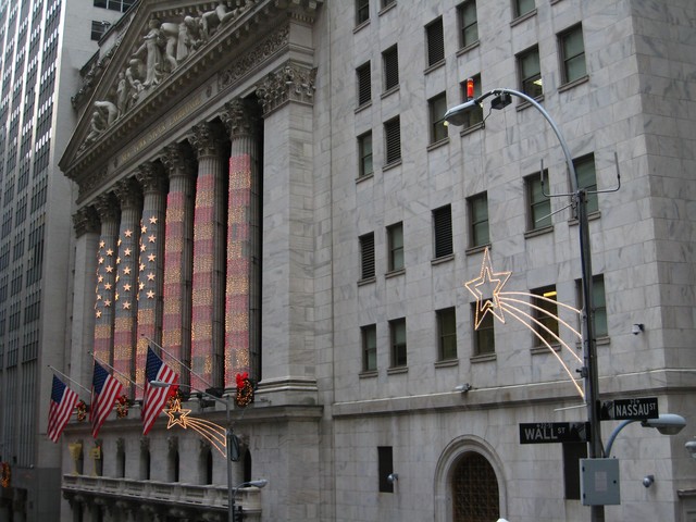 Santa Claus Isn't Coming to Town for Many Wall Street Banks This Year