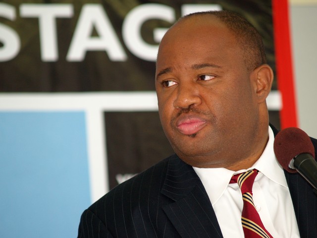 Dominic Carter image