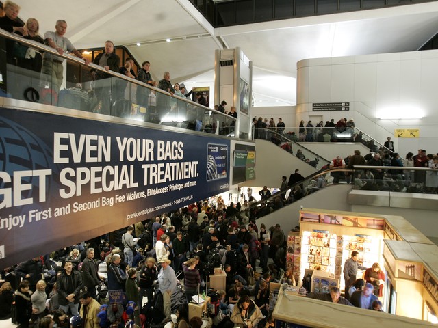 Newark Airport Locked Down, Creating Havoc for Manhattanites Returning Home