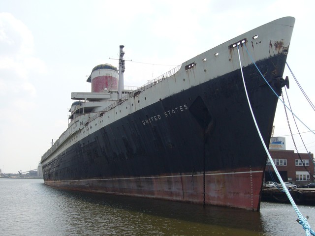 Preservationists Hope to Galvanize Support to Bring Historic Ship SS United States to Manhattan