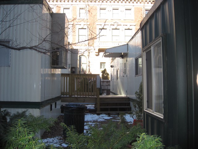 Cooper-Hewitt Museum SproutsTrailers in Garden During Rennovations