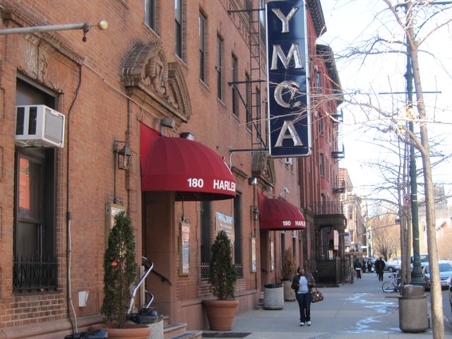 Harlem YMCA of Greater New York Awards 52 College Scholarships