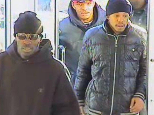 Police Searching For Cell Phone Capers