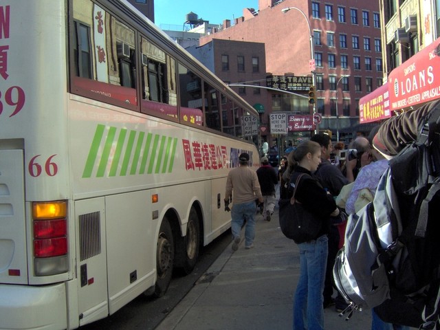 Chinatown Buses Fight For Curb Space