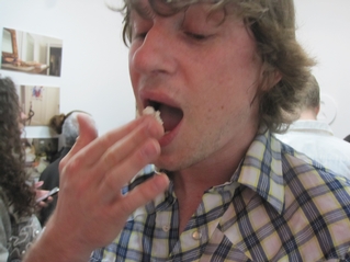 What+does+women+breast+milk+taste+like