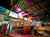 Drink Specials and Pub Crawls Create College Dive Bar Scene in Upper East Side