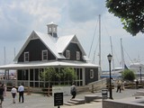 Eco-friendly Cottage Finds Temporary Home at World Financial Center