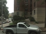 WaHi Man Fends Off Muggers Trying to Steal His iPad, Police Say