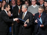 State Senate, Assembly Prepare to Pass Conflicting Budget Plans