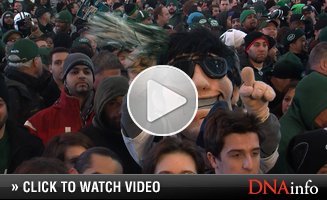 Terrible Towel to Fly From New York Landmark if Jets Lose