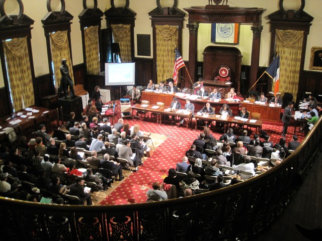 Sick Leave Bill Causes Mixed Response at City Hall Hearing