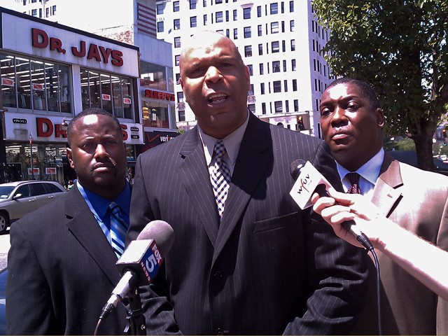 Former NYPD Officers Condemn Andrew Cuomo for Not Fighting Racial Profiling