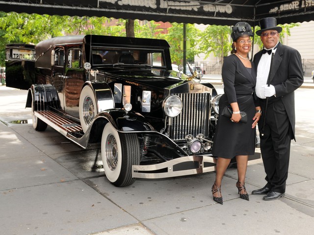 Harlem Funeral Home Brings Back the Renaissance With Vintage-Style Hearse