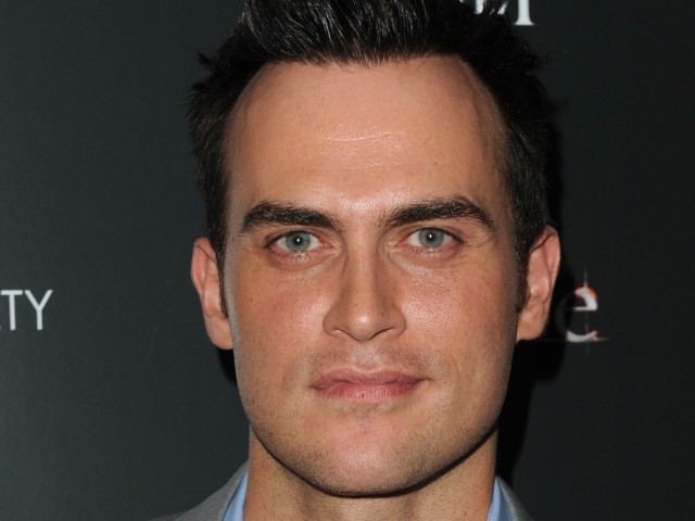 Broadway-star-turned-30 Rock heartthrob, Cheyenne Jackson, helped fill the sexiness void left by Robert Pattinson.